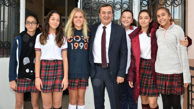 Başkan Batur’dan okullara ziyaret